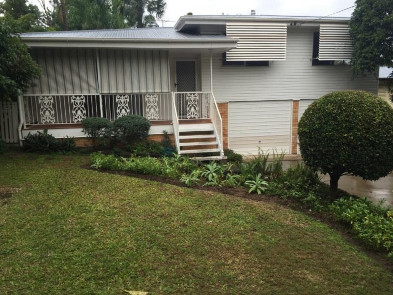 15 Beaconsfield Terrace, The Range QLD 4700